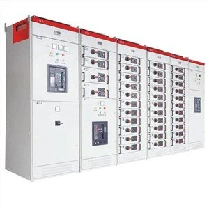 Ausziehbare elektrische Niederspannungsschaltanlage